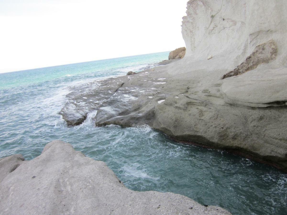 El Malenito Βίλα Agua Amarga  Εξωτερικό φωτογραφία